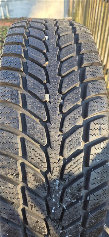  5x120 lyukosztású 16" használt (gyári felni) alufelni, rajta 245/70 használt GTradial téli gumi  9. kép