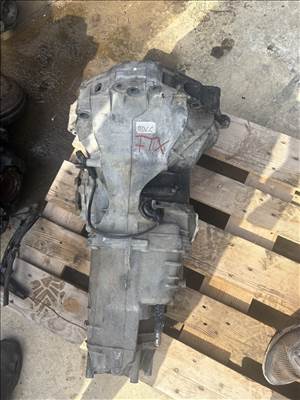 Audi A4 (B6/B7) 2.0 FSI FTX manuális váltó 