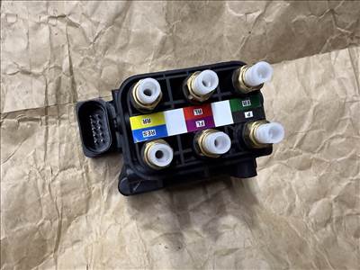 Touareg Q7 légrugó szeleptömb 7l0698014