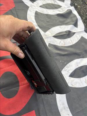 Audi A6 (C5 - 4B) hamutál hamus hamutartó  4b0857951f