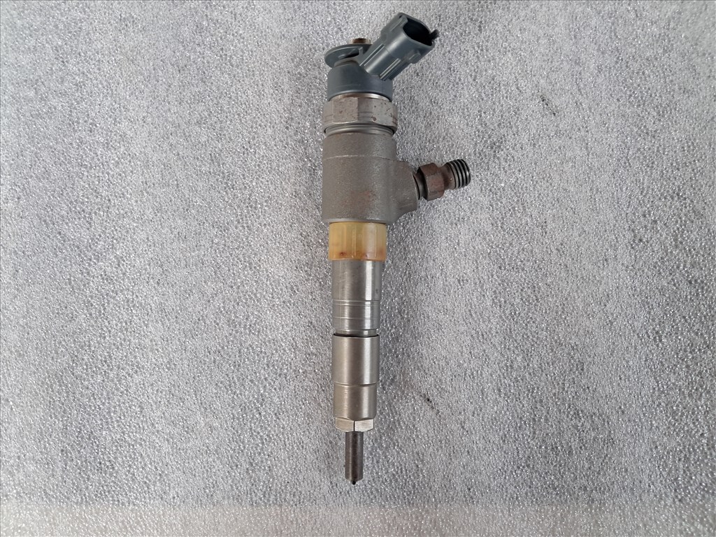 Ford C-Max Mk2 1.5TDCI XWDD porlasztó  0445110489 2. kép