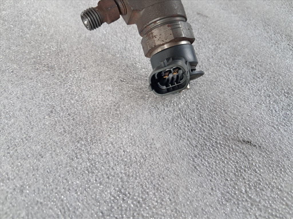 Ford C-Max Mk2 1.5TDCI XWDD porlasztó  0445110489 3. kép