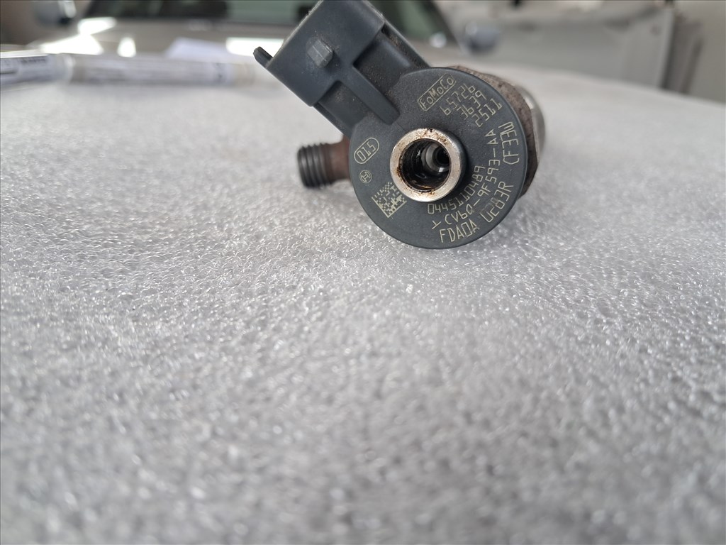 Ford C-Max Mk2 1.5TDCI XWDD porlasztó  0445110489 4. kép