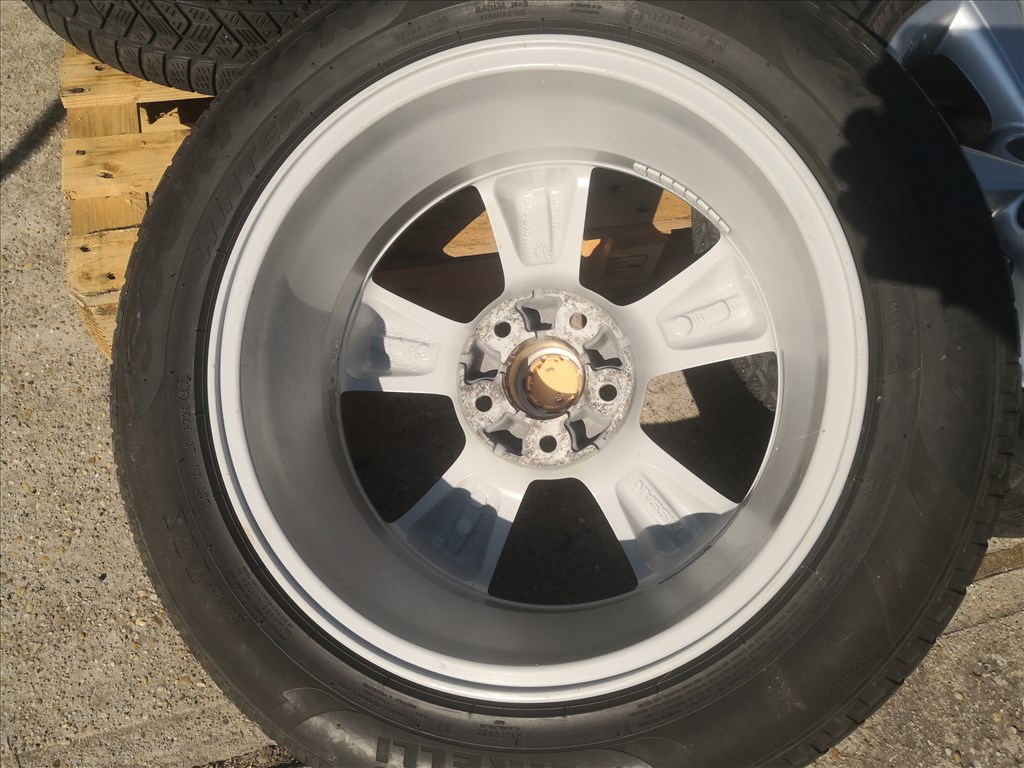 Nissan 17-es gyári alufelnik 5x114,3 7. kép