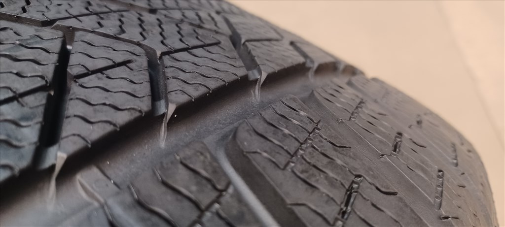  Mercedes W213 E klasse 5x112 8x18 ET43 245/45 R18 téli gumikkal 4db 9. kép