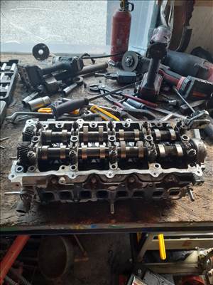 Opel astra h hengerfej z17dth