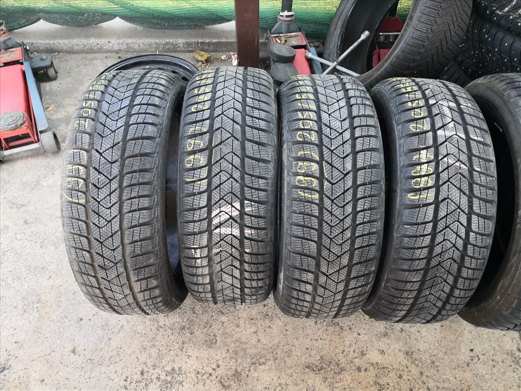 205/50 R17 Pirelli téli gumi 99000ft a 4db/99/ 5. kép