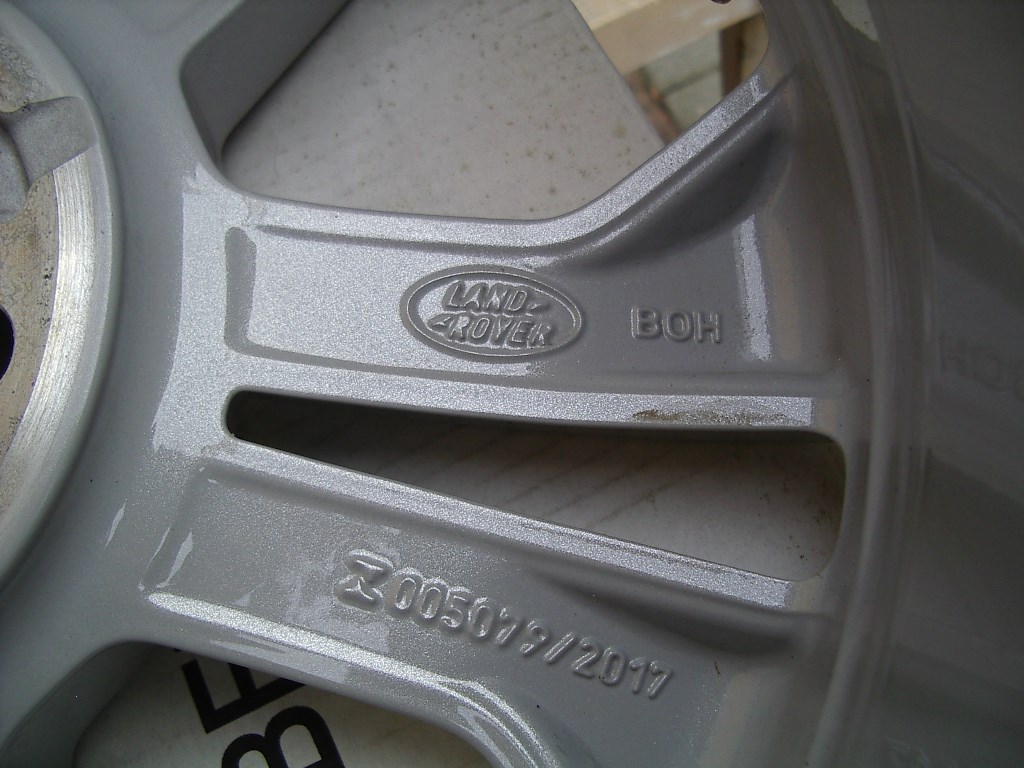 Új eredeti Range Rover gyári alufelni garnitúra 18 col 5X108 télre-nyárra 49 000Ft kedvezmény 5. kép