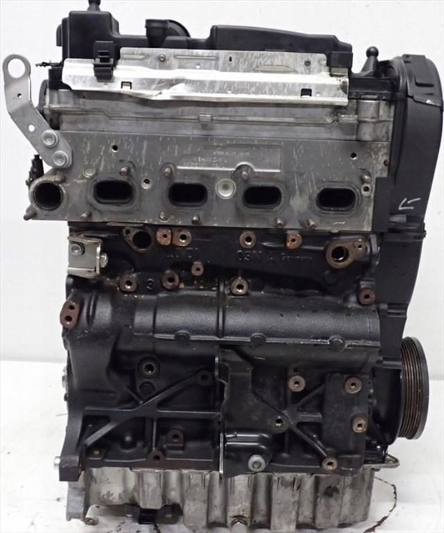 Volkswagen Passat B8 2.0 TDI BMT DFG motor  2. kép