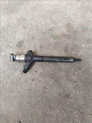 Toyota RAV4 (XA30) 2.2 D-4D porlasztó  236700r020