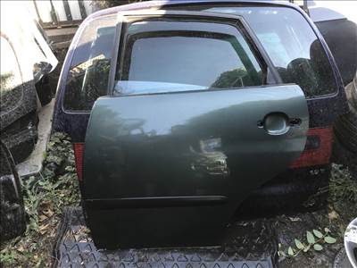 Seat Ibiza III 6L -- bal hátsó ajtó