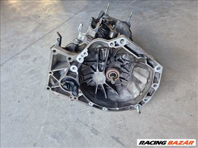 SUZUKI VITARA (LY) 1.6 i váltó ZFB