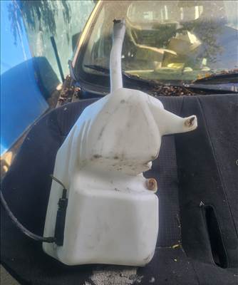 Fiat Doblo II Ablakmosó tartály és szivattyú 