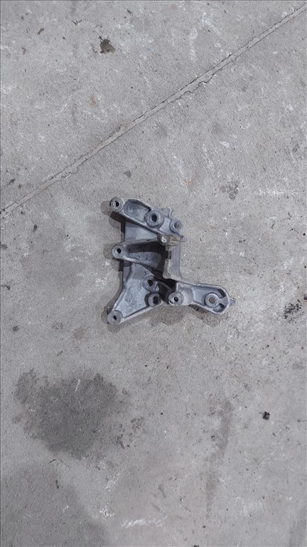 Citroen C4 C5 Peugeot 307 407 04- Egr szelep hűtő tartó konzol 7180 9656392880 1. kép