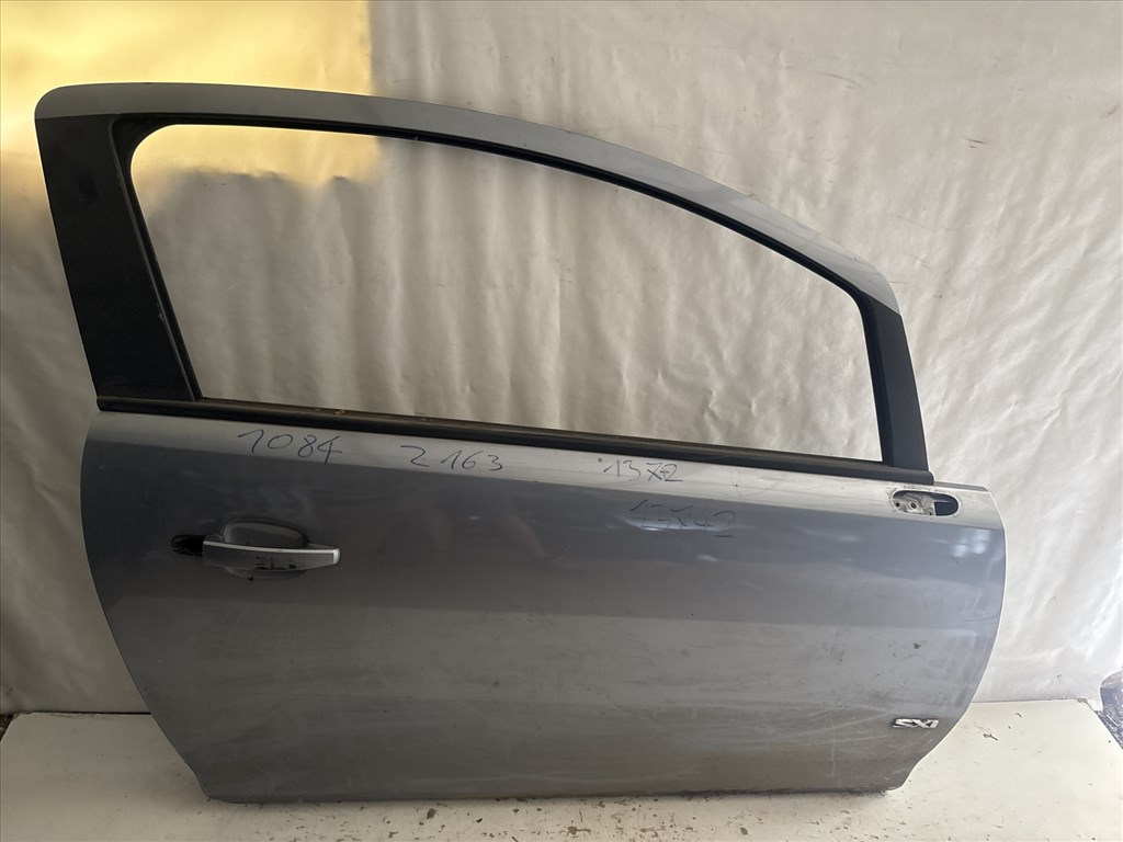 13742 Opel Corsa D Jobb első Ajtó Szürke  Z163 3 ajtós 1. kép