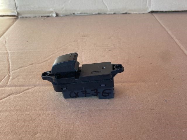 Mazda CX-7 MAZDA CX-7 Jobb első Ablakemelő Kapcsoló eh1466370 2. kép