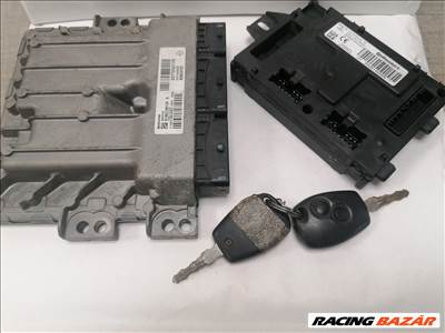 Dacia Lodgy 1.2 TCE computer szett 2 kulccsal  284b14559r 237103217r