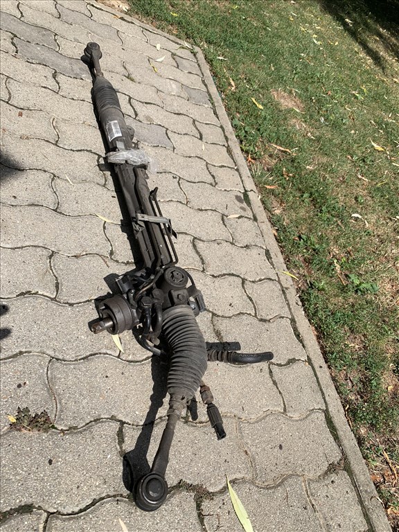 Volkswagen Phaeton bontott alkatrészei 1. kép