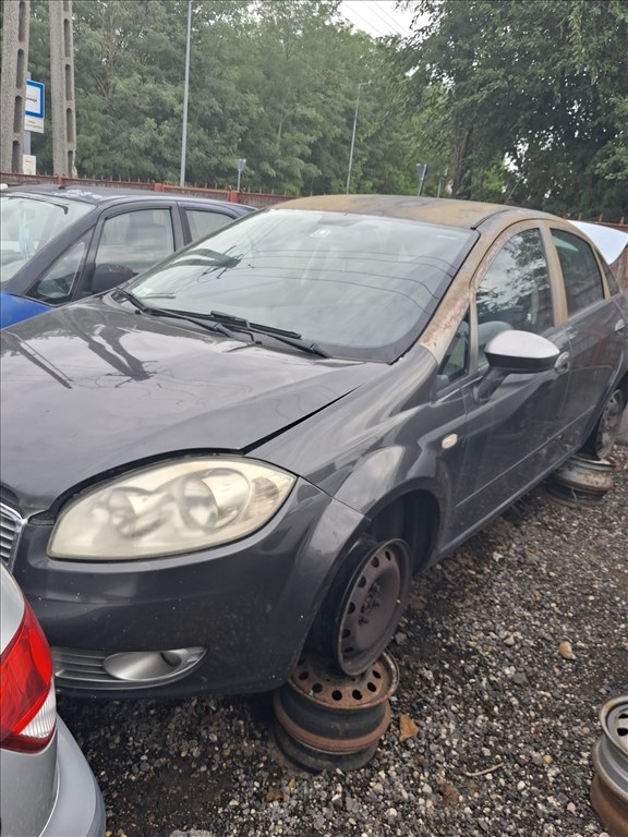 Fiat Linea bontásra egyben eladó 9. kép