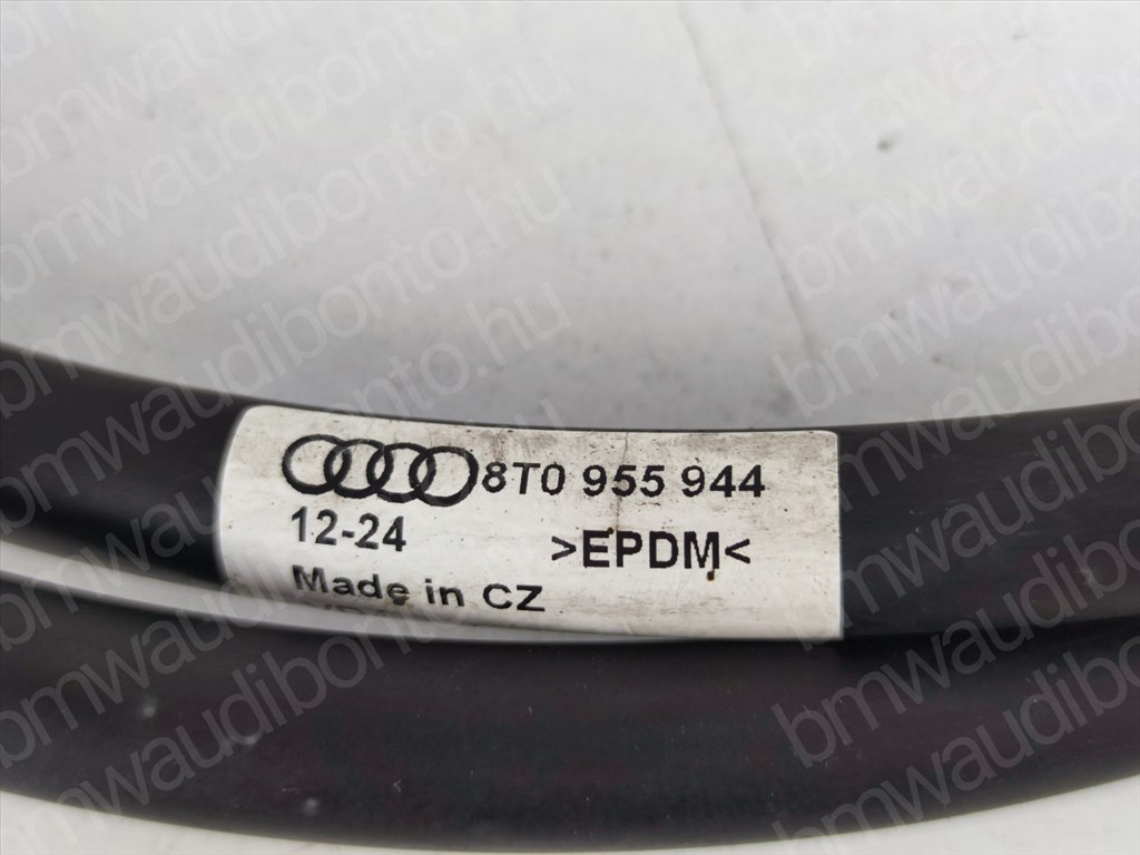 AUDI A4 B8 (8K2) Fényszórómosó tömlő/cső (8T0944944) 2. kép
