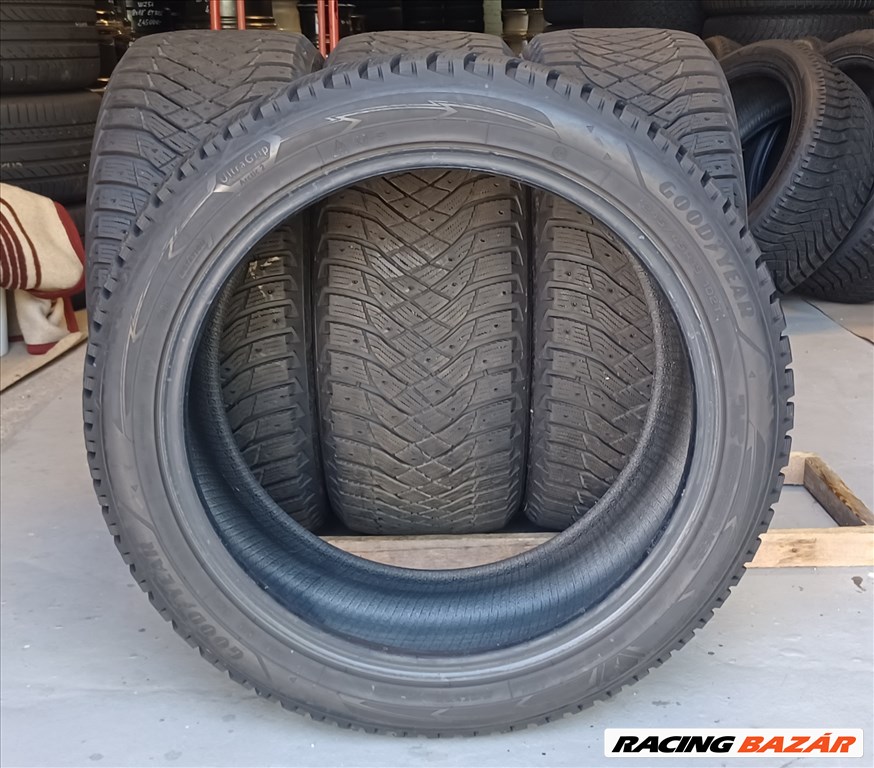 Good/Year Ultragrip Arctic2 245/45 R19 téli gumik 120e./4db.9,5mm 4. kép