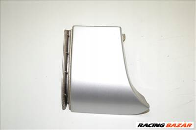 Mercedes W639 Vito jobb hátsó zsanértakaró 6396940825