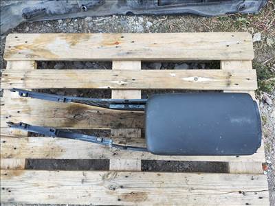 Nissan Qashqai (J10) könyöklő 