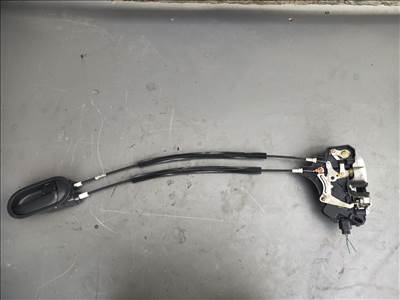 Mitsubishi Colt V jobb első ajtózár 