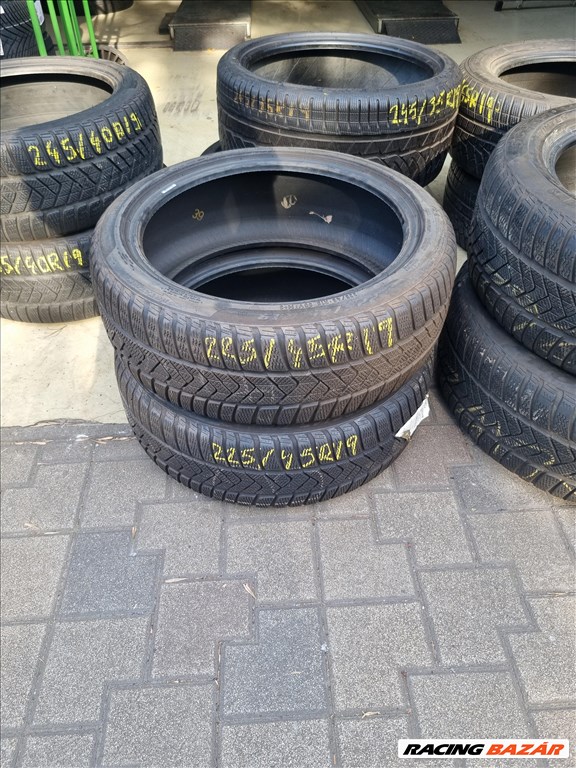  225/4519" újszerű Pirelli Sottozero 3 téli gumi 2db  1. kép