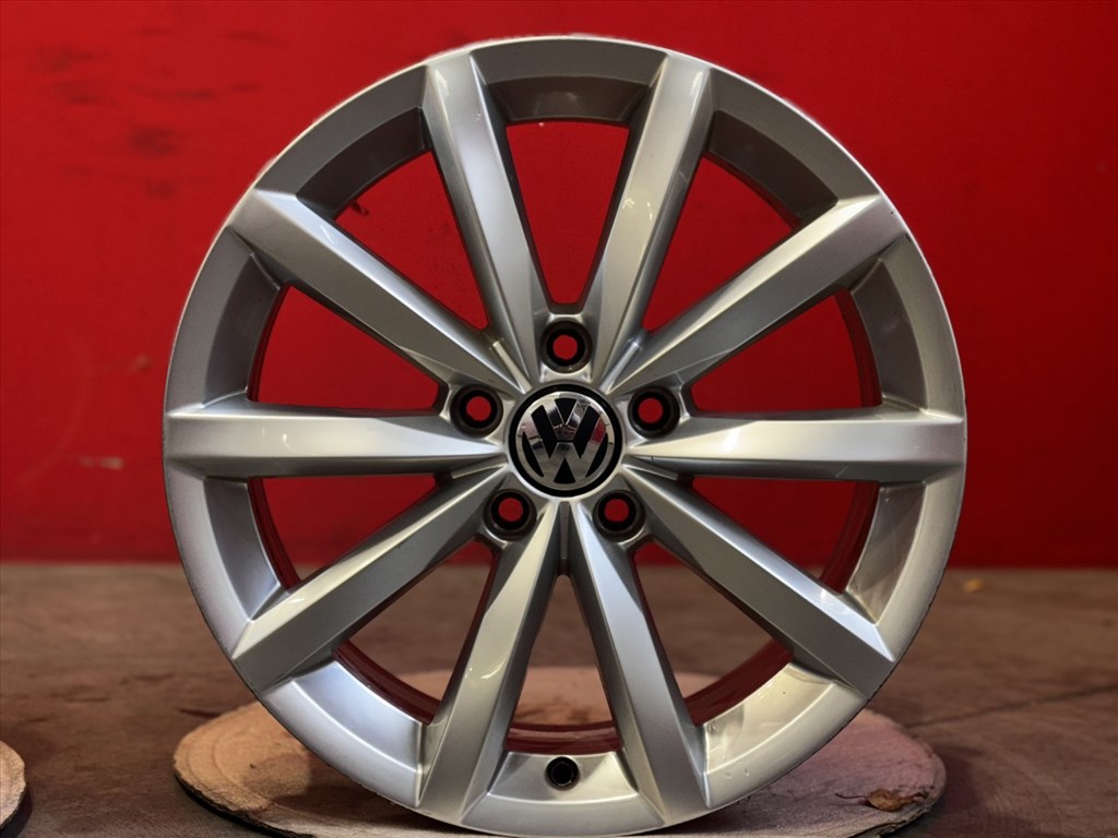 R17 5x112 Original Volkswagen Tiguan - NOVARA 7J ET43 OE 5N0601025AN gyári alufelnik felnik 5. kép