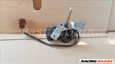 Volvo 8628287 S70 V70 XC70 C70 bal fényszórótörlőm