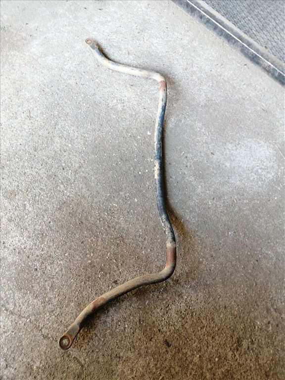 Mazda B 2500 Első vízszintes stabilizátor rúd  2. kép