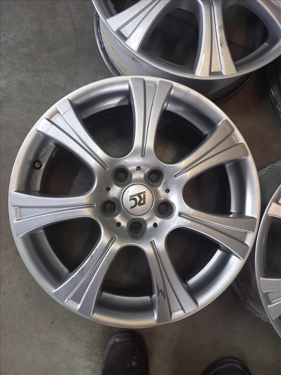  5x114.3 lyukosztású 7JJ 17" újszerű RC  Brock alufelni Lxx 3. kép