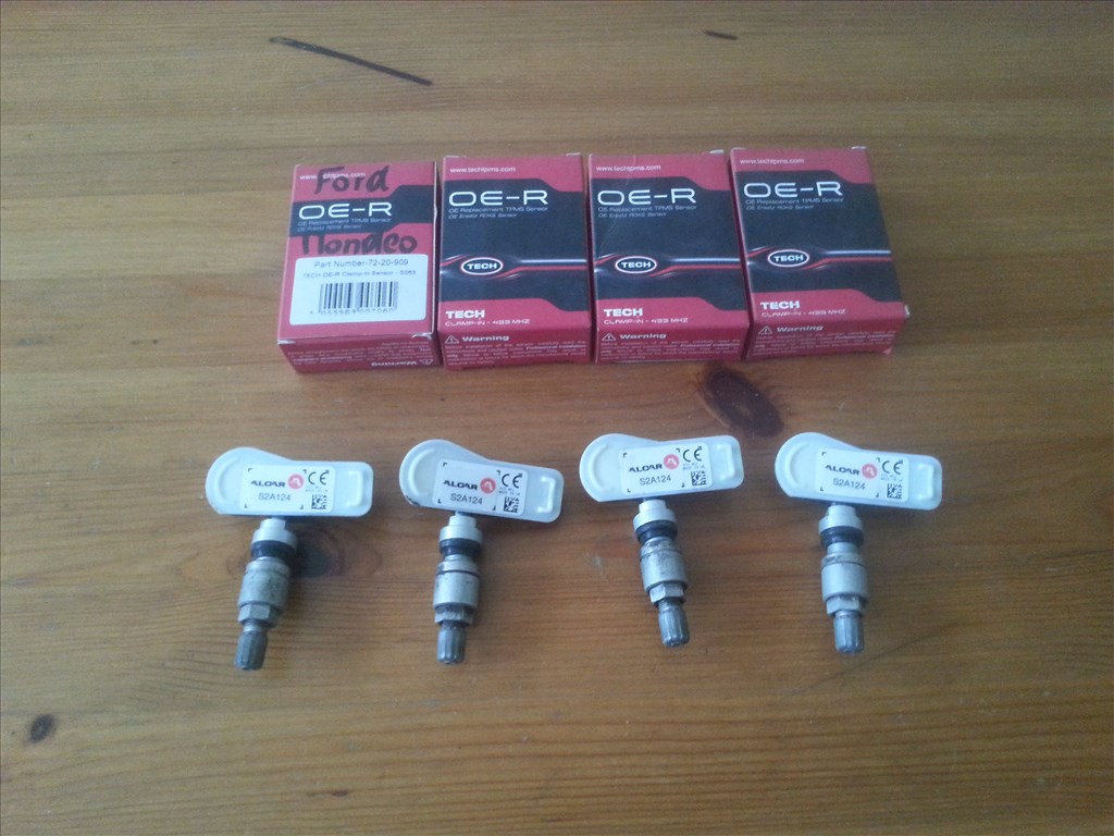 Ford Mondeo keréknyomás mérő szenzor TPMS 1. kép