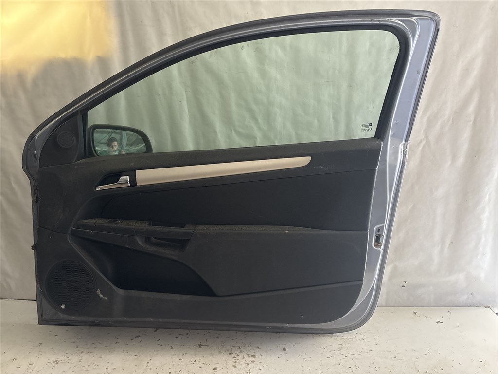 13741 Opel Astra H Jobb első Ajtó Szürke Z163 3 ajtós gtc 4. kép