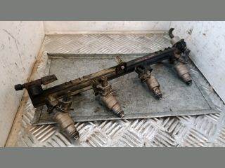 Ford Ka Mk1 Porlasztó Sor / Híd *111149* 95bfbc 95bf9d280cd