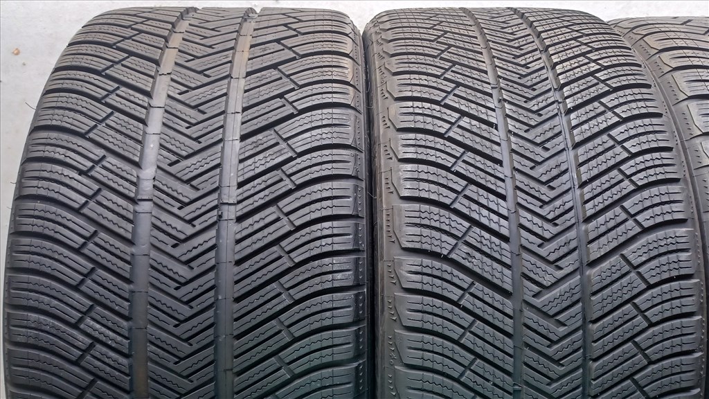 Michelin Pilot Alpin 265/40 R19 - 295/35 R19 téli gumik 2-2db 7. kép