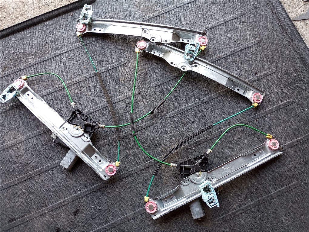 Opel Corsa D elektromos ablakemelő szerkezet 1. kép