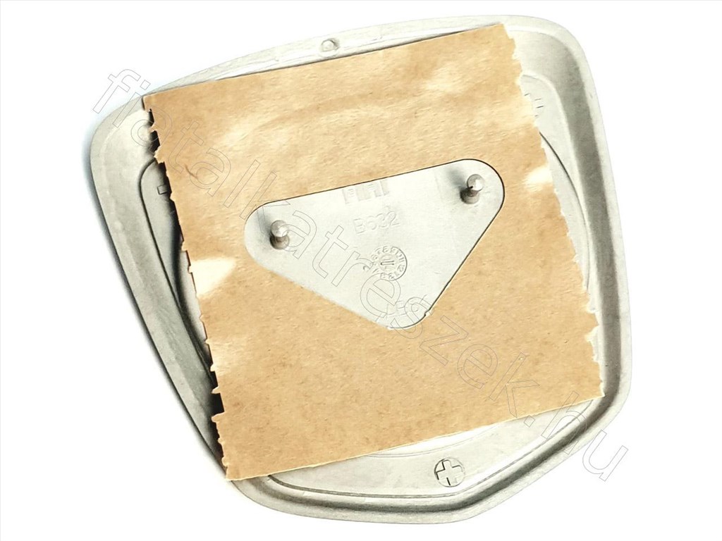 Hátsó embléma 500 Abarth - 500, 500C - 735627436 -  - FIAT eredeti Eredeti új 735627436 2. kép