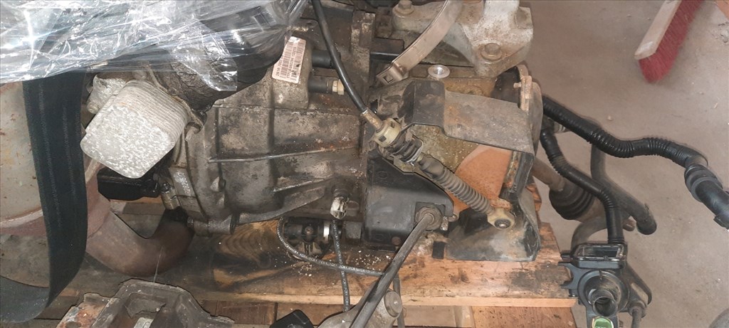 Ford Fiesta Mk5 1.4 TDCi 5 sebsséges 1.4 tdci manuális váltó  2n1r7002eb 1. kép