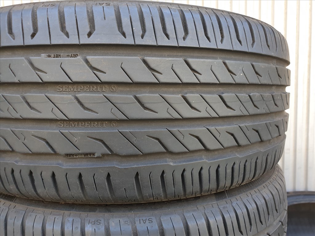 205/40 17 Semperit Speed-Life 3 4. kép