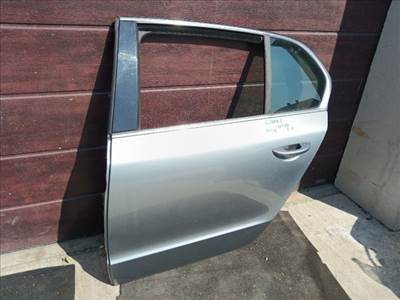 Skoda Superb II Bal hátsó Ajtó 15337 3t5833311
