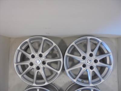    R16 NISSAN alufelni