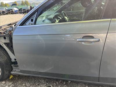 Audi A4 (B8 - 8K) Bal első ajtó LY7G