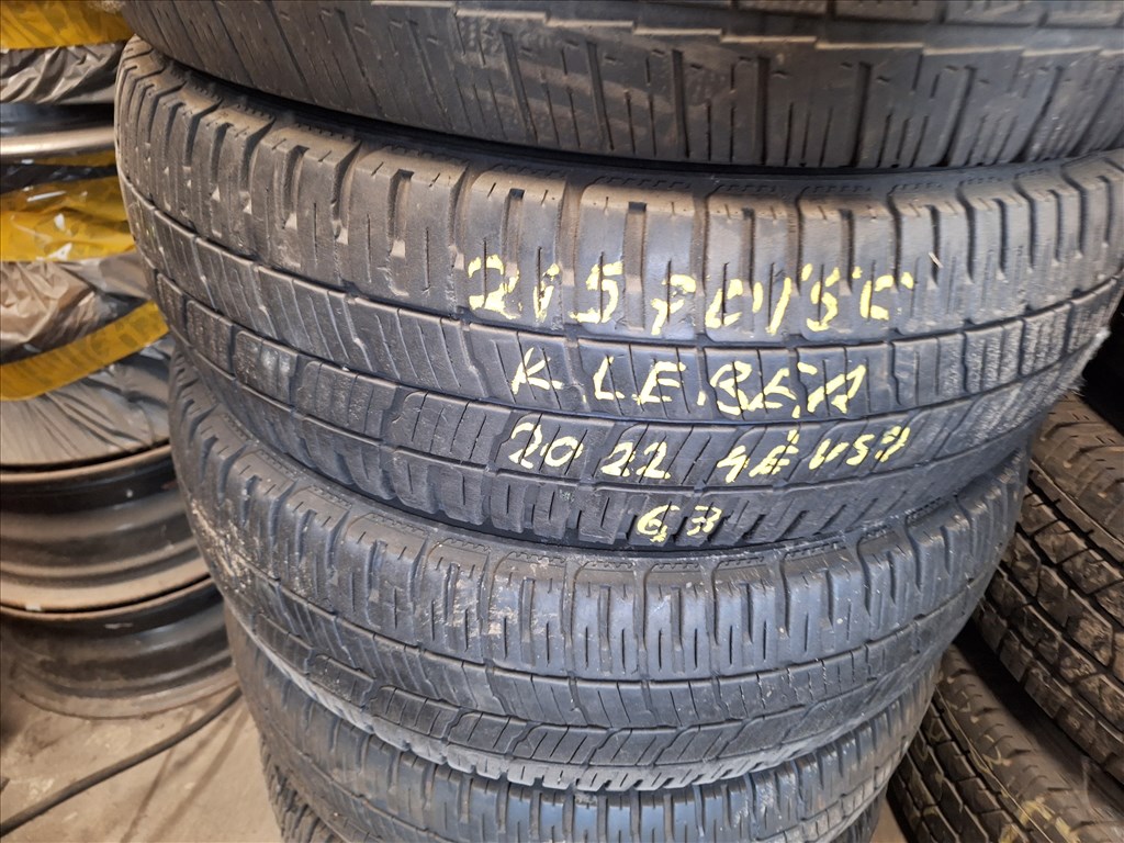  215/70/15" C Kleber négyévszakos gumi  1. kép