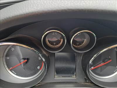 Opel Insignia A km óracsoport 