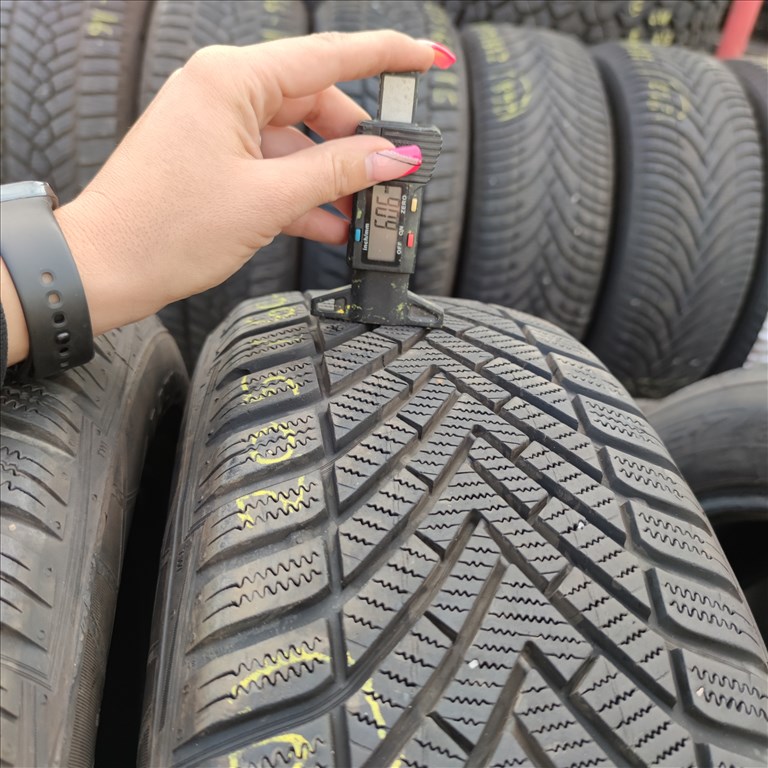  205/60 R16 Vredestein téli gumi 48000ft a 4db/260/ 4. kép