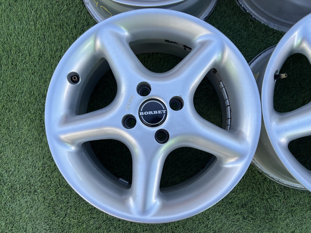 4x100 15" Borbet alufelni 7Jx15h2 ET35 2. kép