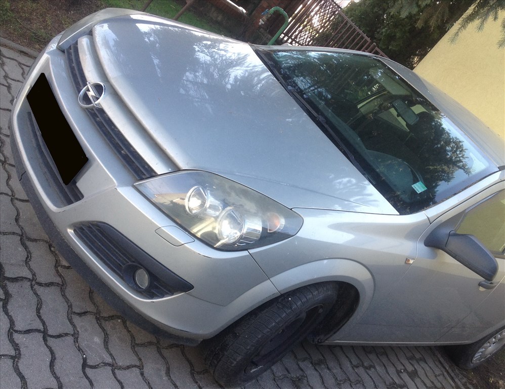 Opel Astra H motorháztető  z167opel z167astrah 1. kép
