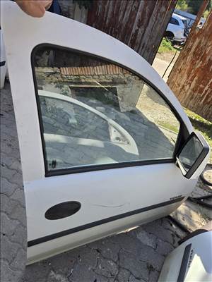 Opel Combo C Jobb első ajtó 